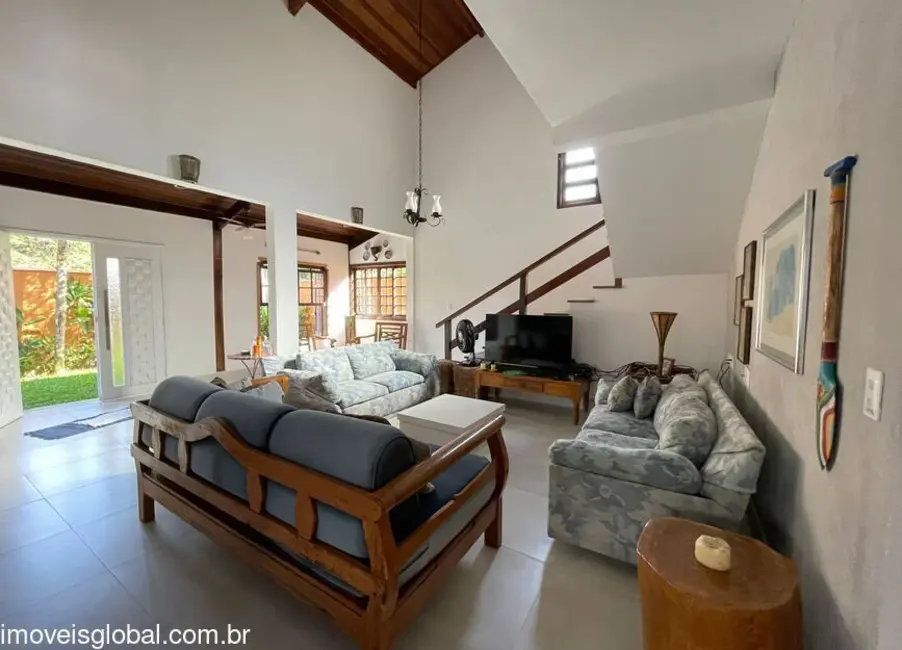 Foto 3 de Sobrado com 4 quartos à venda, 300m2 em Sao Sebastiao - SP