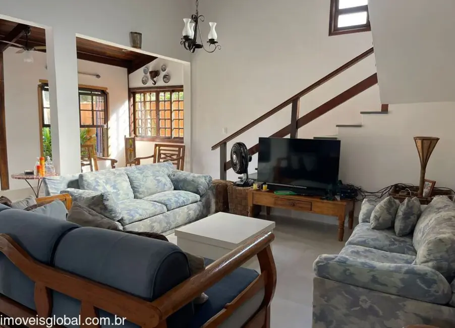 Foto 2 de Sobrado com 4 quartos à venda, 300m2 em Sao Sebastiao - SP