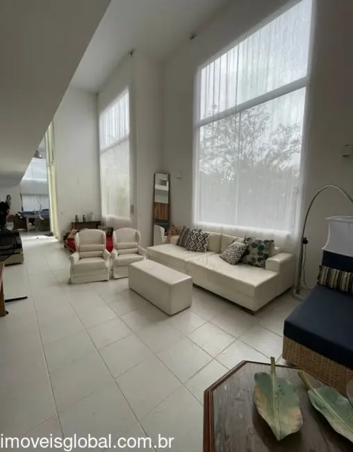 Foto 5 de Sobrado com 5 quartos à venda, 520m2 em Sao Sebastiao - SP