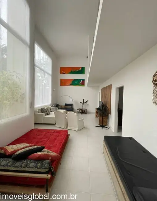 Foto 2 de Sobrado com 5 quartos à venda, 520m2 em Sao Sebastiao - SP