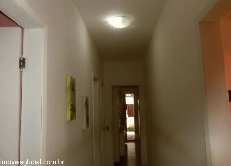 Casa com 3 quartos à venda, 242m2 em Rio De Janeiro - RJ - imagem 3 Foto 3 de Casa com 3 quartos à venda, 242m2 em Rio De Janeiro - RJ