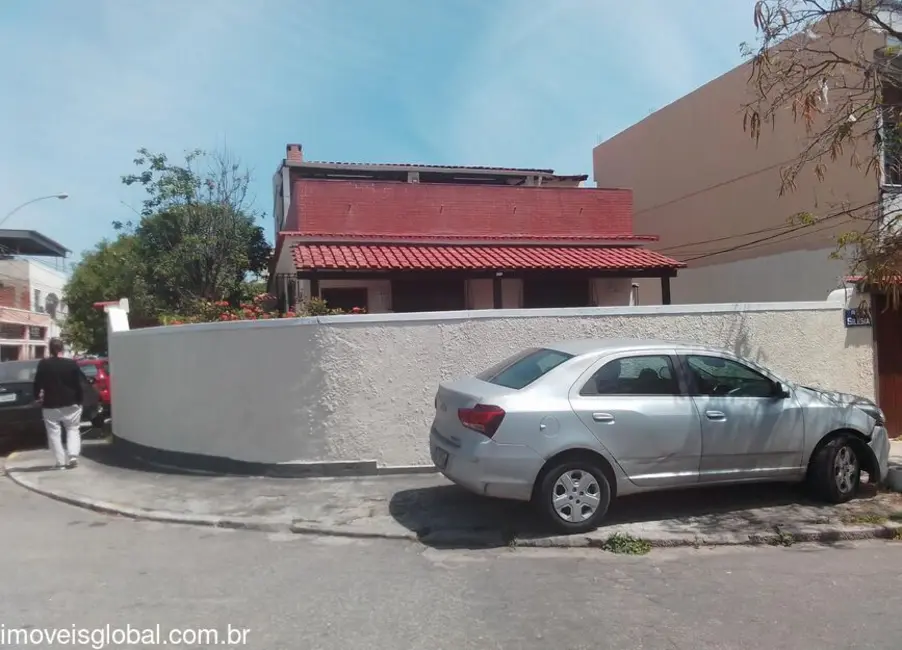 Foto 1 de Casa de Condomínio com 5 quartos para alugar, 250m2 em Vila Valqueire, Rio De Janeiro - RJ