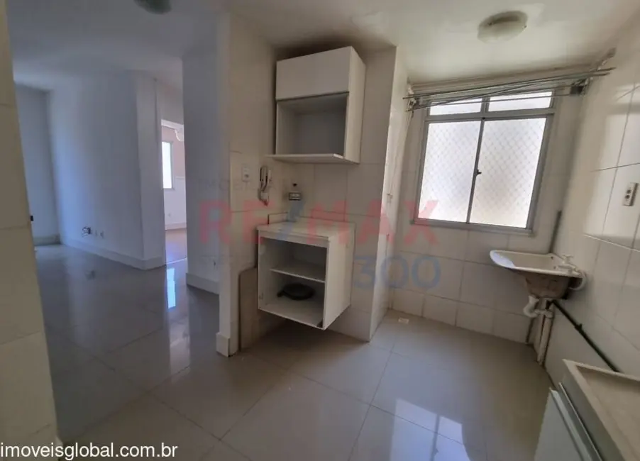 Foto 2 de Apartamento com 3 quartos à venda, 55m2 em Recreio Ipitanga, Lauro De Freitas - BA