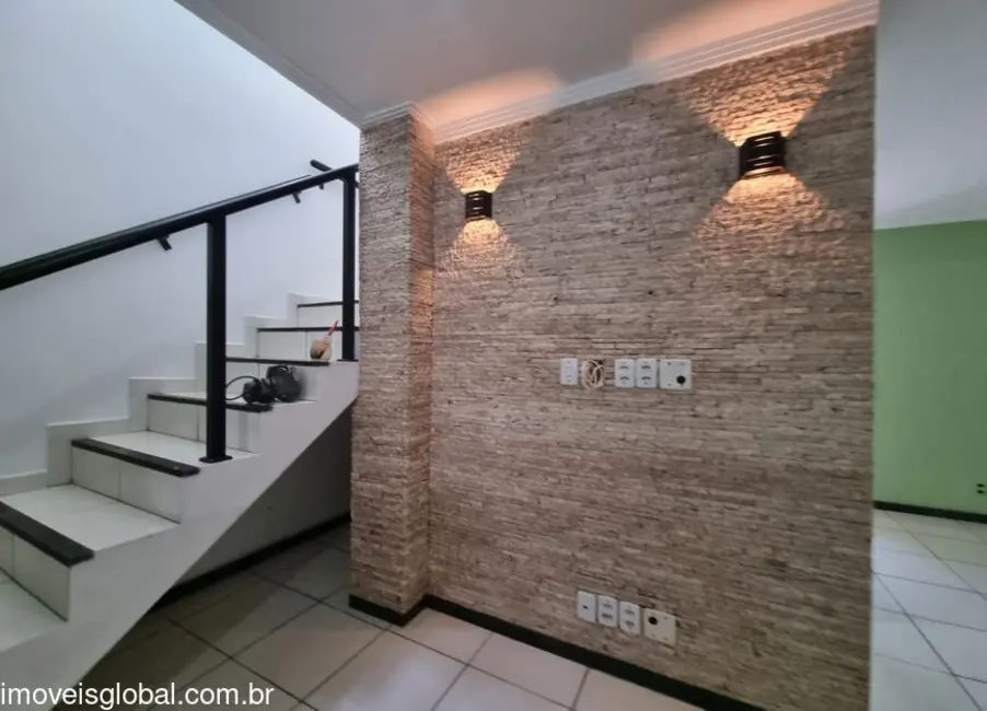 Foto 9 de Casa com 3 quartos para alugar, 103m2 em Lauro De Freitas - BA