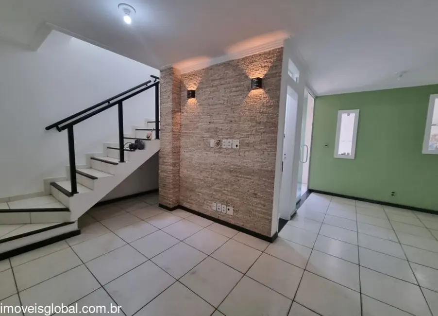 Foto 8 de Casa com 3 quartos para alugar, 103m2 em Lauro De Freitas - BA