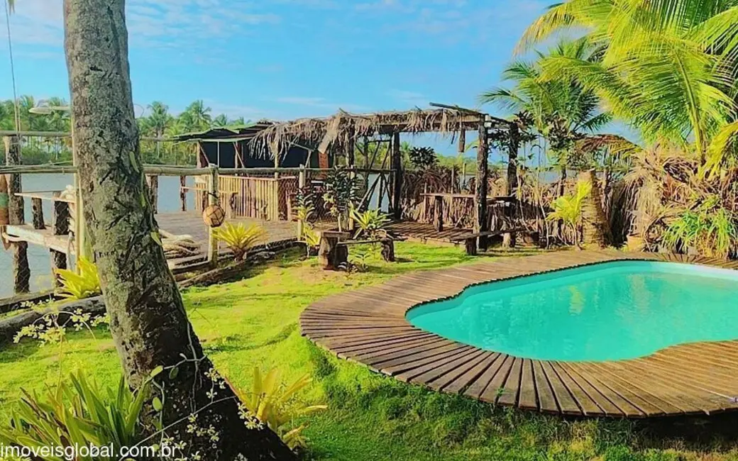 Foto 1 de Casa com 3 quartos para alugar, 200m2 em Marau - BA