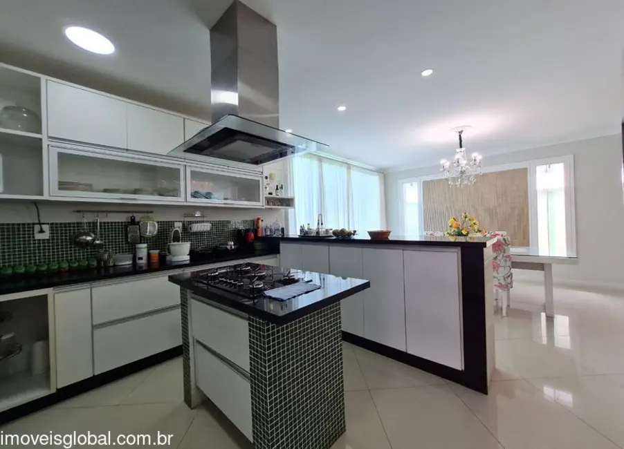 Foto 3 de Casa de Condomínio com 3 quartos à venda, 456m2 em Portão, Lauro De Freitas - BA