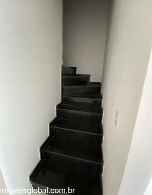 Casa de Condomínio com 2 quartos à venda, 80m2 em Praia Grande - SP - imagem 5 Foto 5 de Casa de Condomínio com 2 quartos à venda, 80m2 em Praia Grande - SP