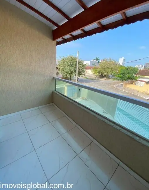 Foto 1 de Casa de Condomínio com 2 quartos à venda, 80m2 em Praia Grande - SP