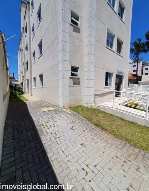 Apartamento com 3 quartos à venda, 67m2 em Curitiba - PR - imagem 2 Foto 2 de Apartamento com 3 quartos à venda, 67m2 em Curitiba - PR