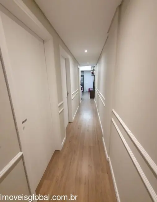 Apartamento com 3 quartos à venda, 67m2 em Curitiba - PR - imagem 7 Foto 7 de Apartamento com 3 quartos à venda, 67m2 em Curitiba - PR