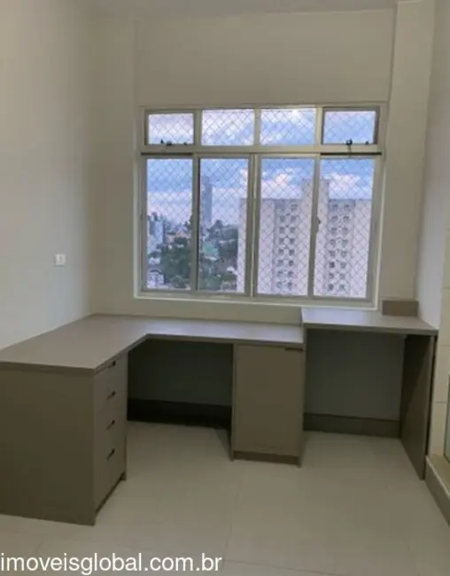 Apartamento com 1 quarto à venda, 33m2 em Centro, Curitiba - PR - imagem 5 Foto 5 de Apartamento com 1 quarto à venda, 33m2 em Centro, Curitiba - PR