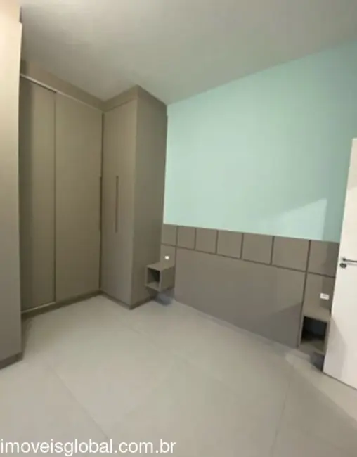 Apartamento com 1 quarto à venda, 33m2 em Centro, Curitiba - PR - imagem 6 Foto 6 de Apartamento com 1 quarto à venda, 33m2 em Centro, Curitiba - PR