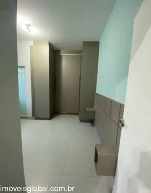 Apartamento com 1 quarto à venda, 33m2 em Centro, Curitiba - PR - imagem 4 Foto 4 de Apartamento com 1 quarto à venda, 33m2 em Centro, Curitiba - PR