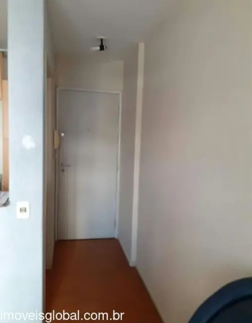 Foto 8 de Kitnet com 1 quarto à venda, 200m2 em Cristo Rei, Curitiba - PR