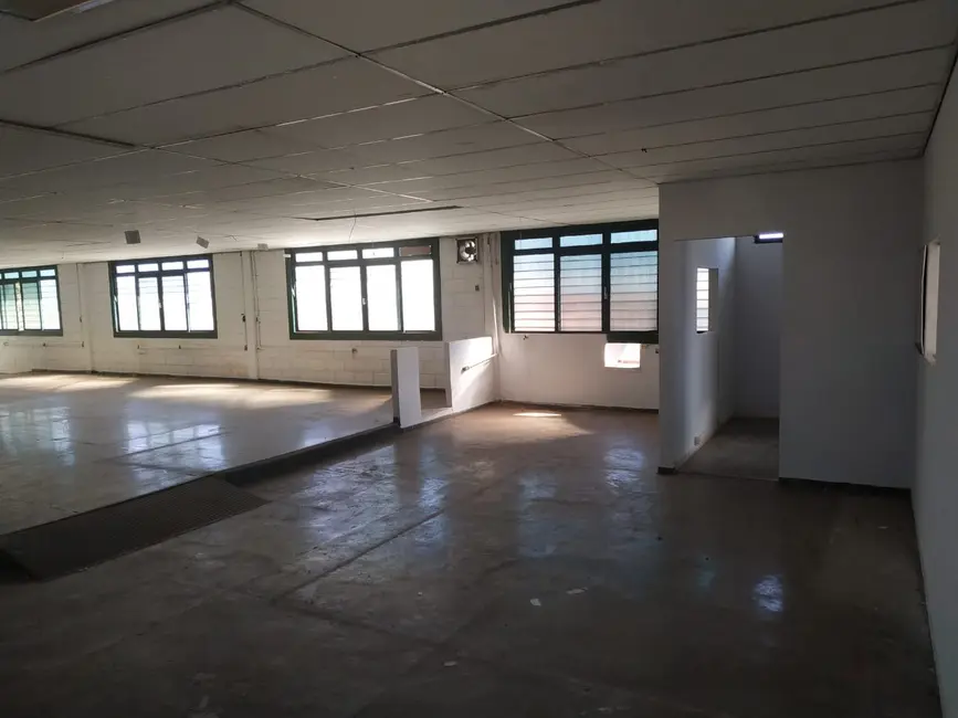 Armazém / Galpão à venda, 605m2 em Setor Sudoeste, Goiania - GO - imagem 4 Foto 4 de Armazém / Galpão à venda, 605m2 em Setor Sudoeste, Goiania - GO