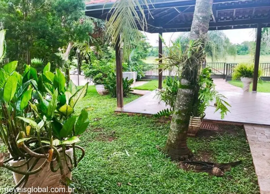 Foto 20 de Sítio / Rancho com 4 quartos para alugar, 300m2 em Guaraci - SP
