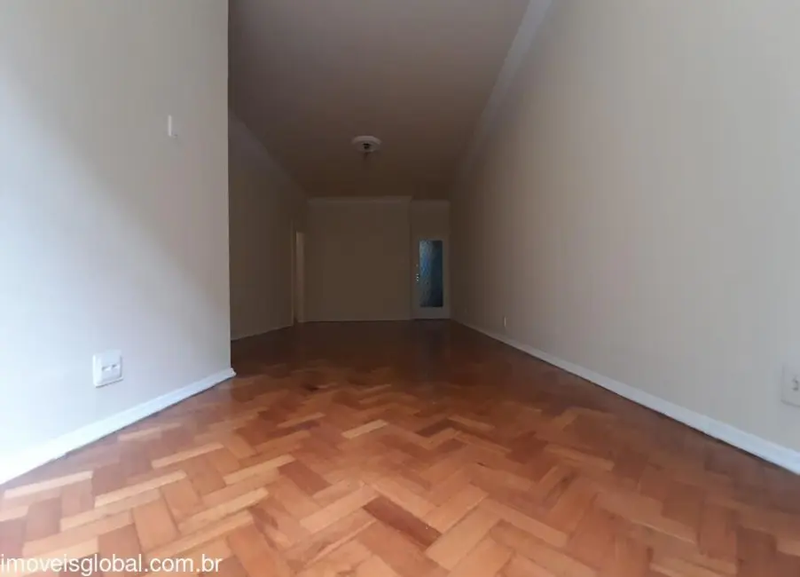 Apartamento com 3 quartos para alugar, 94m2 em Tijuca, Rio De Janeiro - RJ - imagem 7 Foto 7 de Apartamento com 3 quartos para alugar, 94m2 em Tijuca, Rio De Janeiro - RJ