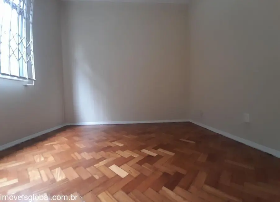 Apartamento com 3 quartos para alugar, 94m2 em Tijuca, Rio De Janeiro - RJ - imagem 9 Foto 9 de Apartamento com 3 quartos para alugar, 94m2 em Tijuca, Rio De Janeiro - RJ