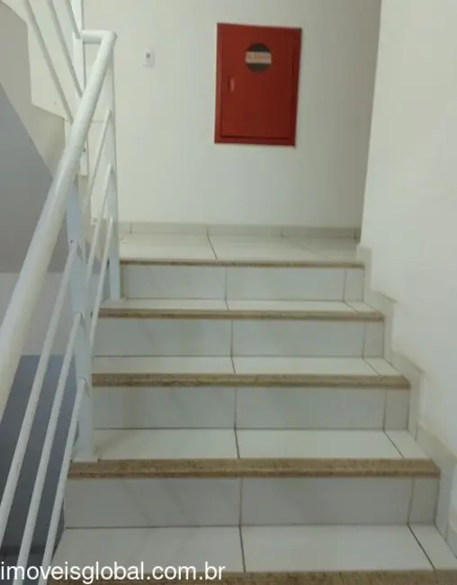Apartamento com 2 quartos à venda, 71m2 em Maringá, Macae - RJ - imagem 3 Foto 3 de Apartamento com 2 quartos à venda, 71m2 em Maringá, Macae - RJ