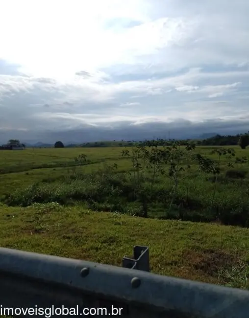 Sítio / Rancho à venda, 7200000m2 em Carapebus - RJ - imagem 3 Foto 3 de Sítio / Rancho à venda, 7200000m2 em Carapebus - RJ