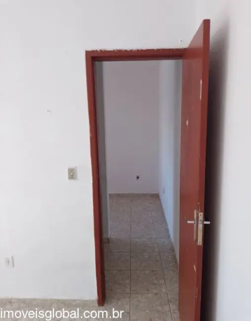 Casa com 3 quartos à venda, 96m2 em Macae - RJ - imagem 4 Foto 4 de Casa com 3 quartos à venda, 96m2 em Macae - RJ