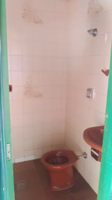 Sobrado com 4 quartos à venda, 166m2 em Conceição, Londrina - PR - imagem 3 Foto 3 de Sobrado com 4 quartos à venda, 166m2 em Conceição, Londrina - PR