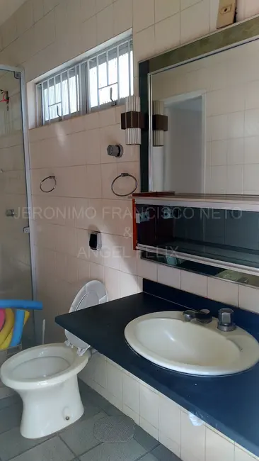 Sobrado com 2 quartos à venda, 293m2 em Jardim Presidente, Londrina - PR - imagem 5 Foto 5 de Sobrado com 2 quartos à venda, 293m2 em Jardim Presidente, Londrina - PR