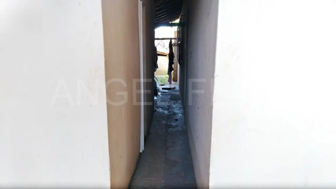 Casa com 3 quartos à venda, 126m2 em Londrina - PR - imagem 5 Foto 5 de Casa com 3 quartos à venda, 126m2 em Londrina - PR