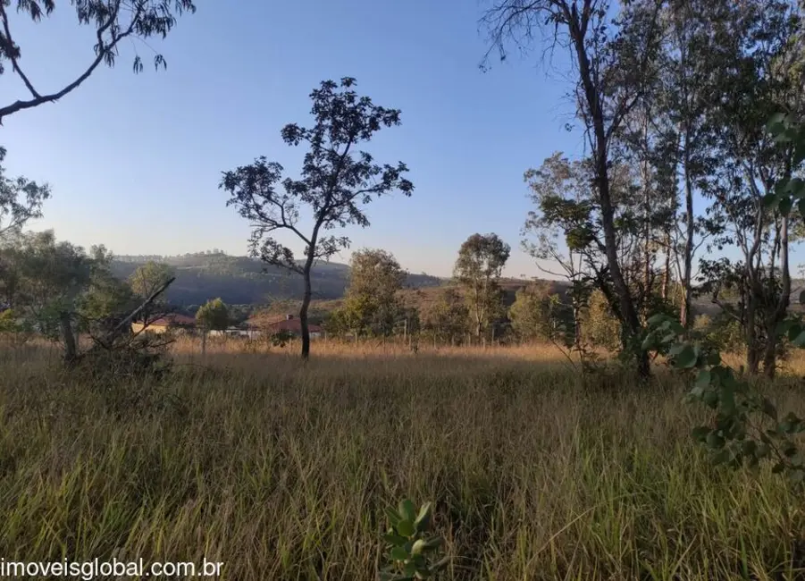 Terreno / Lote à venda, 800m2 em Coronel Xavier Chaves - MG - imagem 1 Foto 1 de Terreno / Lote à venda, 800m2 em Coronel Xavier Chaves - MG