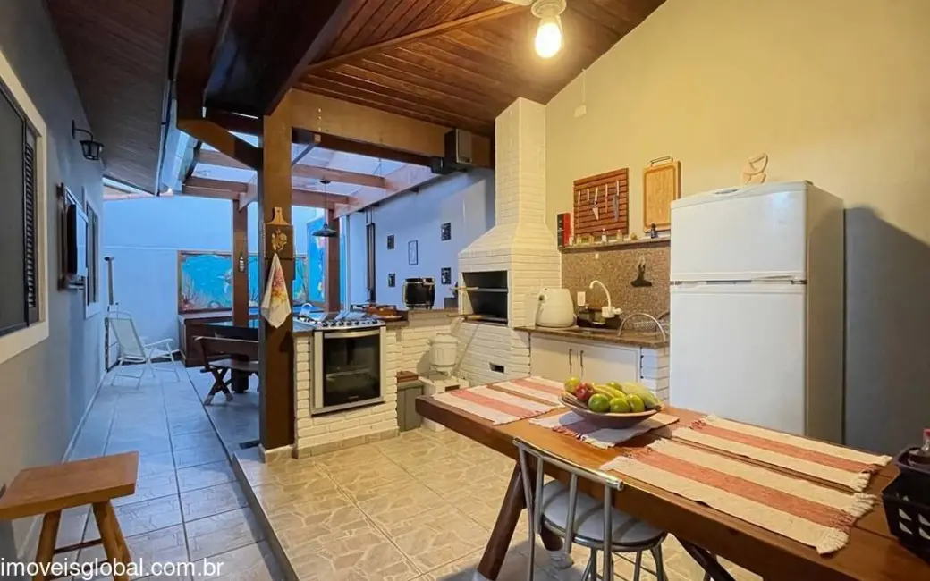 Casa de Condomínio com 3 quartos à venda, 180m2 em Sao Jose Dos Campos - SP - imagem 8 Foto 8 de Casa de Condomínio com 3 quartos à venda, 180m2 em Sao Jose Dos Campos - SP