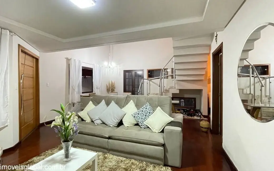 Casa de Condomínio com 3 quartos à venda, 180m2 em Sao Jose Dos Campos - SP - imagem 6 Foto 6 de Casa de Condomínio com 3 quartos à venda, 180m2 em Sao Jose Dos Campos - SP