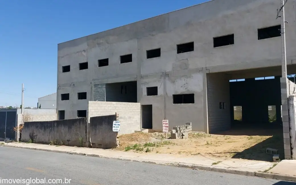 Foto 1 de Armazém / Galpão com 2 quartos para alugar, 686m2 em Sorocaba - SP