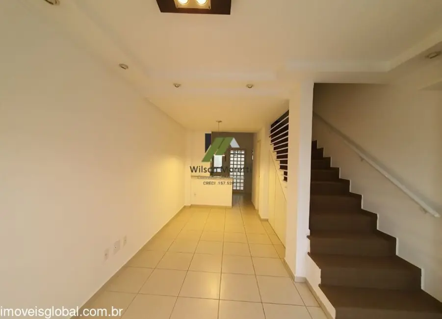Foto 3 de Casa de Condomínio com 2 quartos à venda, 108m2 em Jundiai - SP