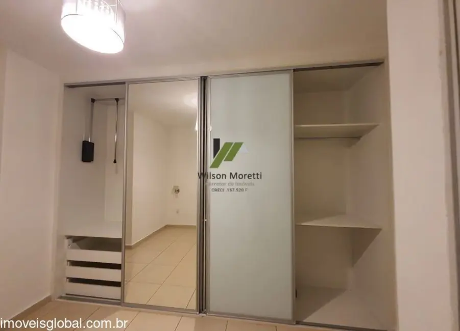 Foto 2 de Casa de Condomínio com 2 quartos à venda, 108m2 em Jundiai - SP
