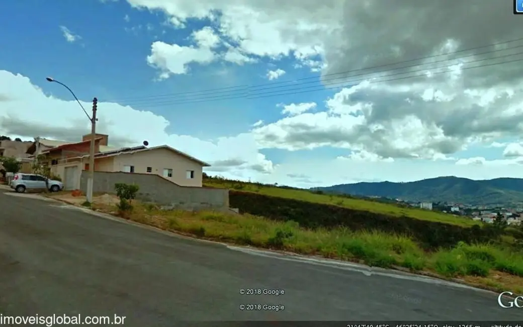 Terreno / Lote à venda, 428m2 em Pocos De Caldas - MG - imagem 2 Foto 2 de Terreno / Lote à venda, 428m2 em Pocos De Caldas - MG