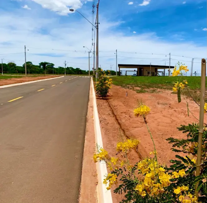 Foto 1 de Terreno / Lote à venda, 275m2 em Birigui - SP
