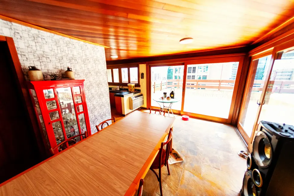 Foto 5 de Cobertura com 3 quartos à venda, 650m2 em Três Figueiras, Porto Alegre - RS