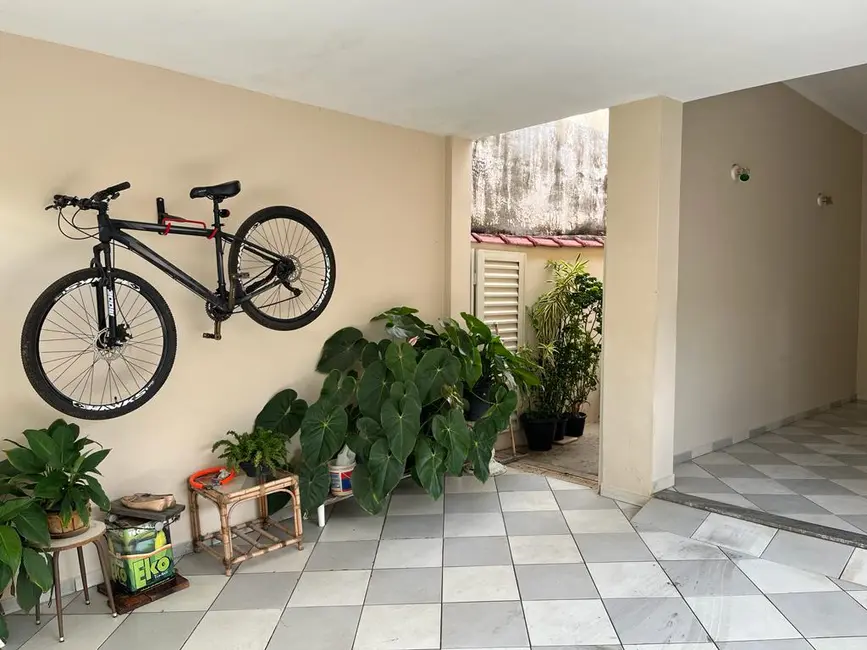 Casa com 3 quartos à venda, 281m2 em Vargem Grande Do Sul - SP - imagem 7 Foto 7 de Casa com 3 quartos à venda, 281m2 em Vargem Grande Do Sul - SP