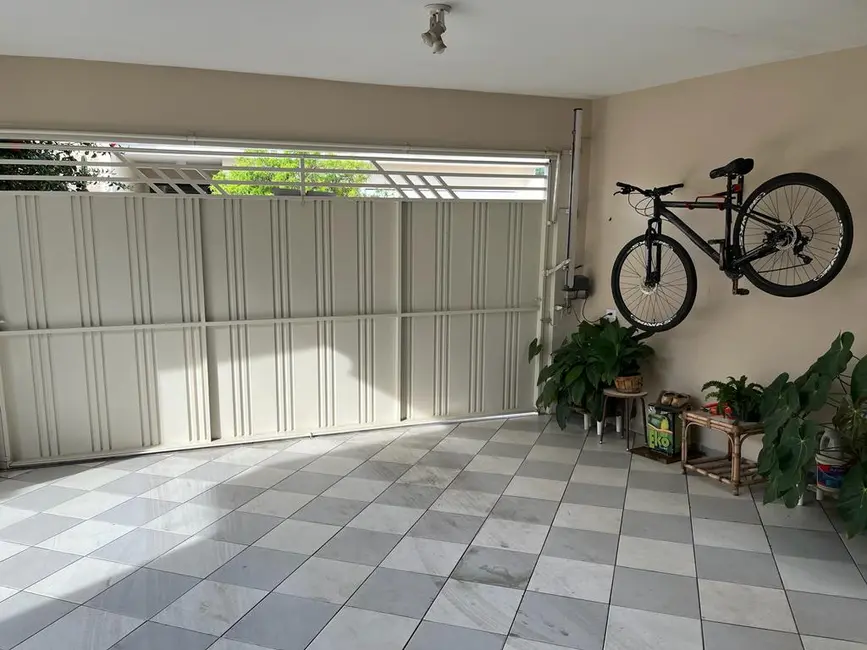 Foto 2 de Casa com 3 quartos à venda, 281m2 em Vargem Grande Do Sul - SP
