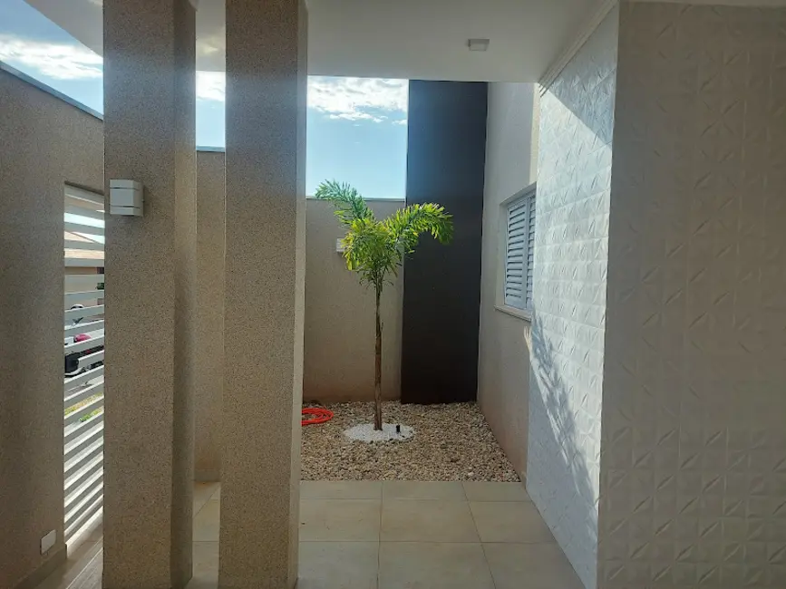Casa com 2 quartos à venda, 200m2 em Olimpia - SP - imagem 8 Foto 8 de Casa com 2 quartos à venda, 200m2 em Olimpia - SP
