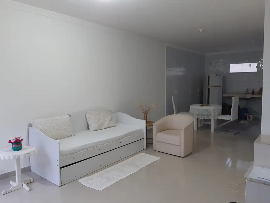 Foto 1 de Casa de Condomínio com 2 quartos à venda, 81m2 em Porto Seguro - BA
