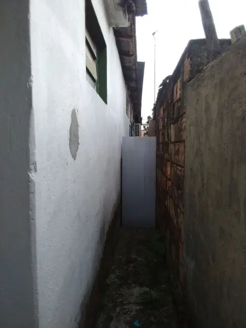 Casa com 3 quartos à venda, 150m2 em Santo Antônio, Manaus - AM - imagem 6 Foto 6 de Casa com 3 quartos à venda, 150m2 em Santo Antônio, Manaus - AM