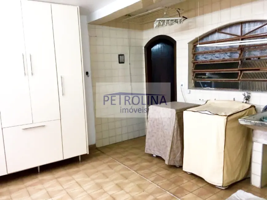 Sobrado com 4 quartos à venda, 241m2 em São Paulo - SP - imagem 5 Foto 5 de Sobrado com 4 quartos à venda, 241m2 em São Paulo - SP