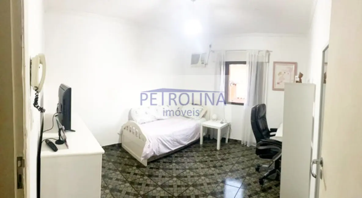 Foto 6 de Sobrado com 3 quartos , 170m2 em Morro Grande, São Paulo - SP