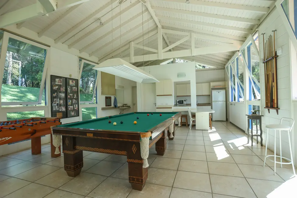 Foto 3 de Sítio / Rancho com 6 quartos à venda, 23m2 em Louveira - SP