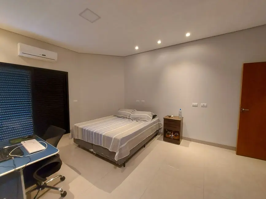Foto 4 de Casa de Condomínio com 5 quartos à venda, 430m2 em Ourinhos - SP