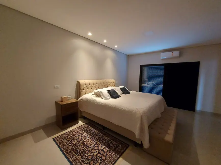 Foto 3 de Casa de Condomínio com 5 quartos à venda, 430m2 em Ourinhos - SP