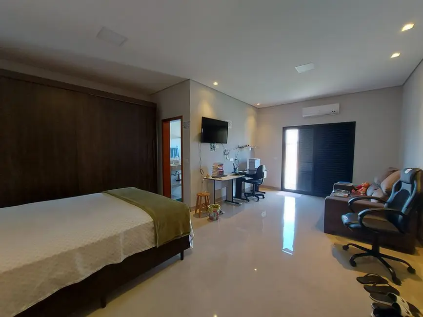 Foto 6 de Casa de Condomínio com 5 quartos à venda, 430m2 em Ourinhos - SP