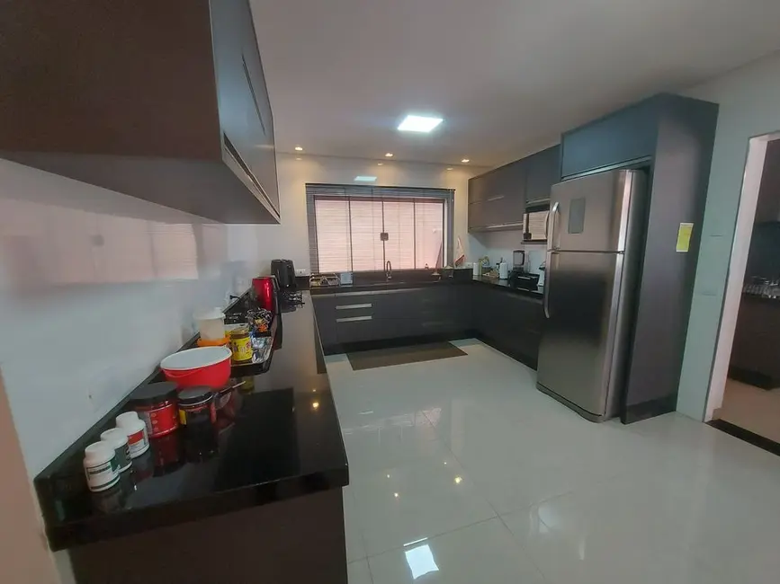 Foto 13 de Casa de Condomínio com 5 quartos à venda, 430m2 em Ourinhos - SP